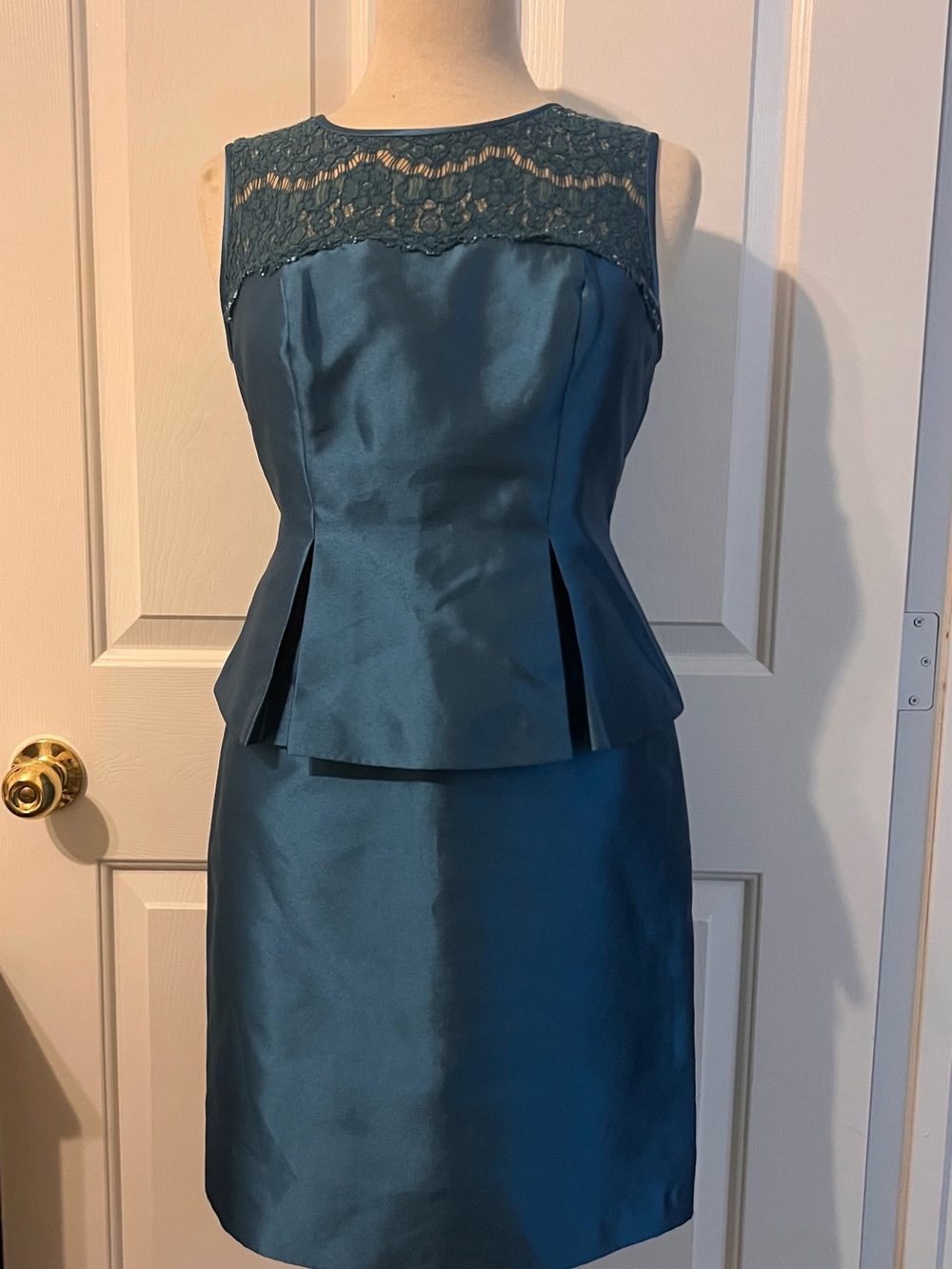 Alex Evenings Teal Lace Yoke Peplum Sheath Dress
